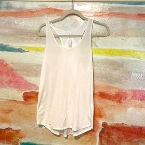 Lululemon white tank size 4